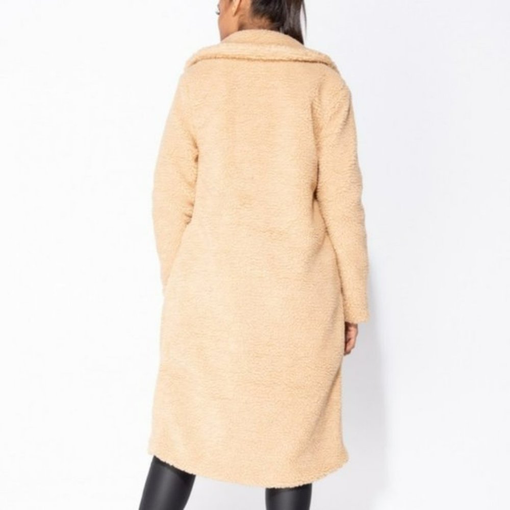 Teddy Bear Fur Coat - Picture 4 of 8